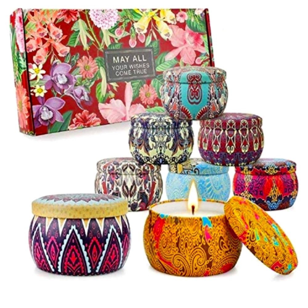 Gift Box 8 Scented Soy Candles NWT